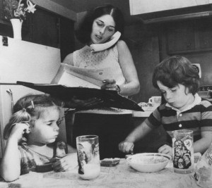 A young Lois Gibbs, with her children in her Love Canal home kitchen, fighting for hundreds of families in her neighbourhood to be compensated for the destruction of their homes.