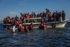 Fleeing refugees from Syria make it to Greek shores.