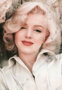 marilyn closeup