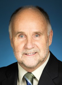 Lincoln regional councillor Bill Hodgson says council owes community an apology